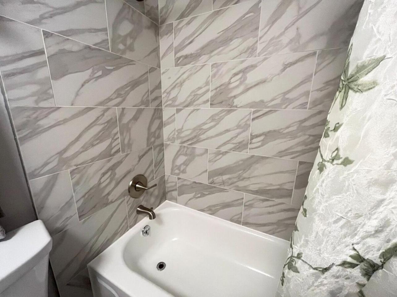 Local Modern Getaway - Ground Floor Appartement Cleveland Buitenkant foto